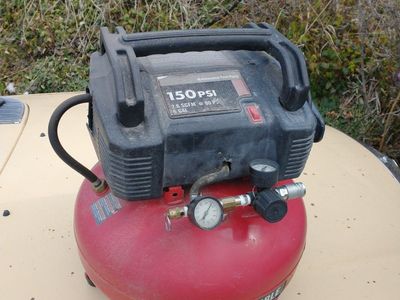 PORTER CABLE PANCAKE COMPRESSOR