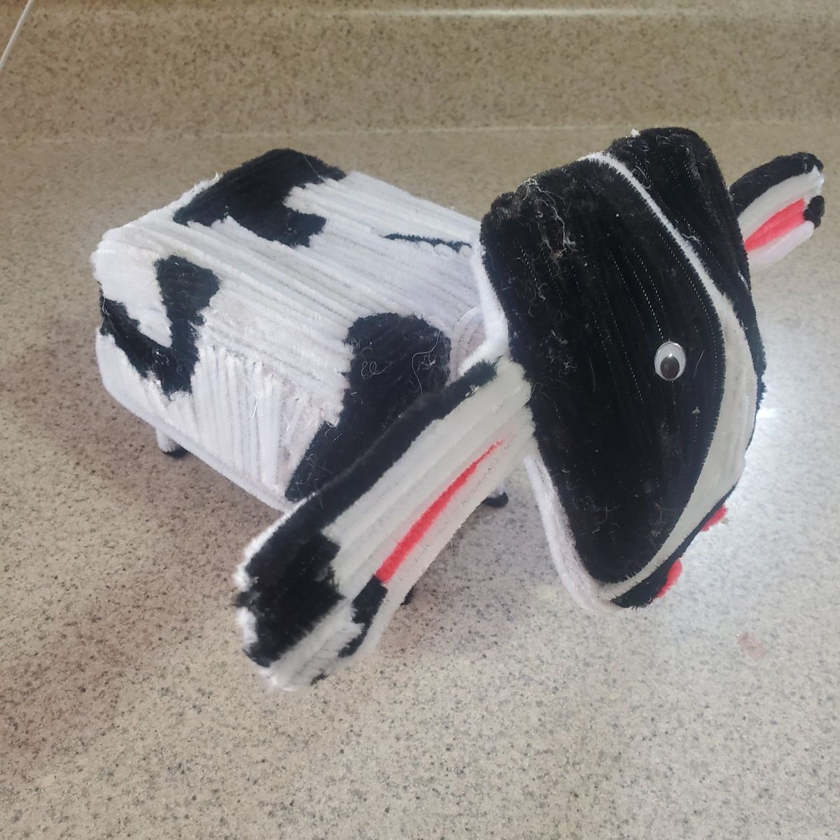 I made a cow decoration