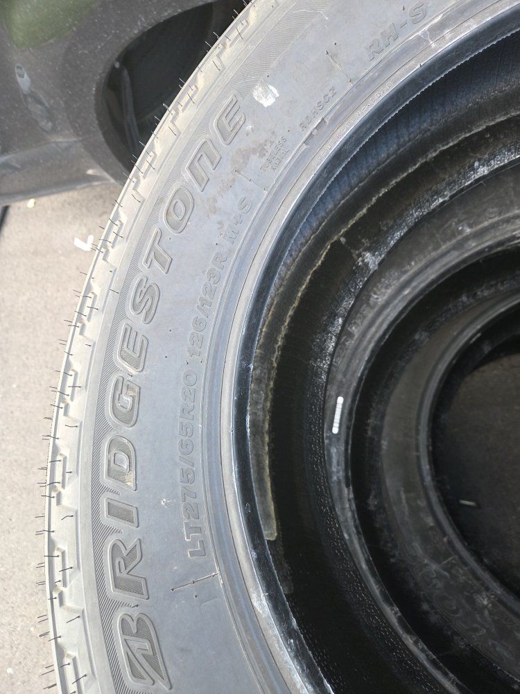 Bridgestone Dueler RH-S LT275/65R20 All-Season Truck Tires - Set of 4