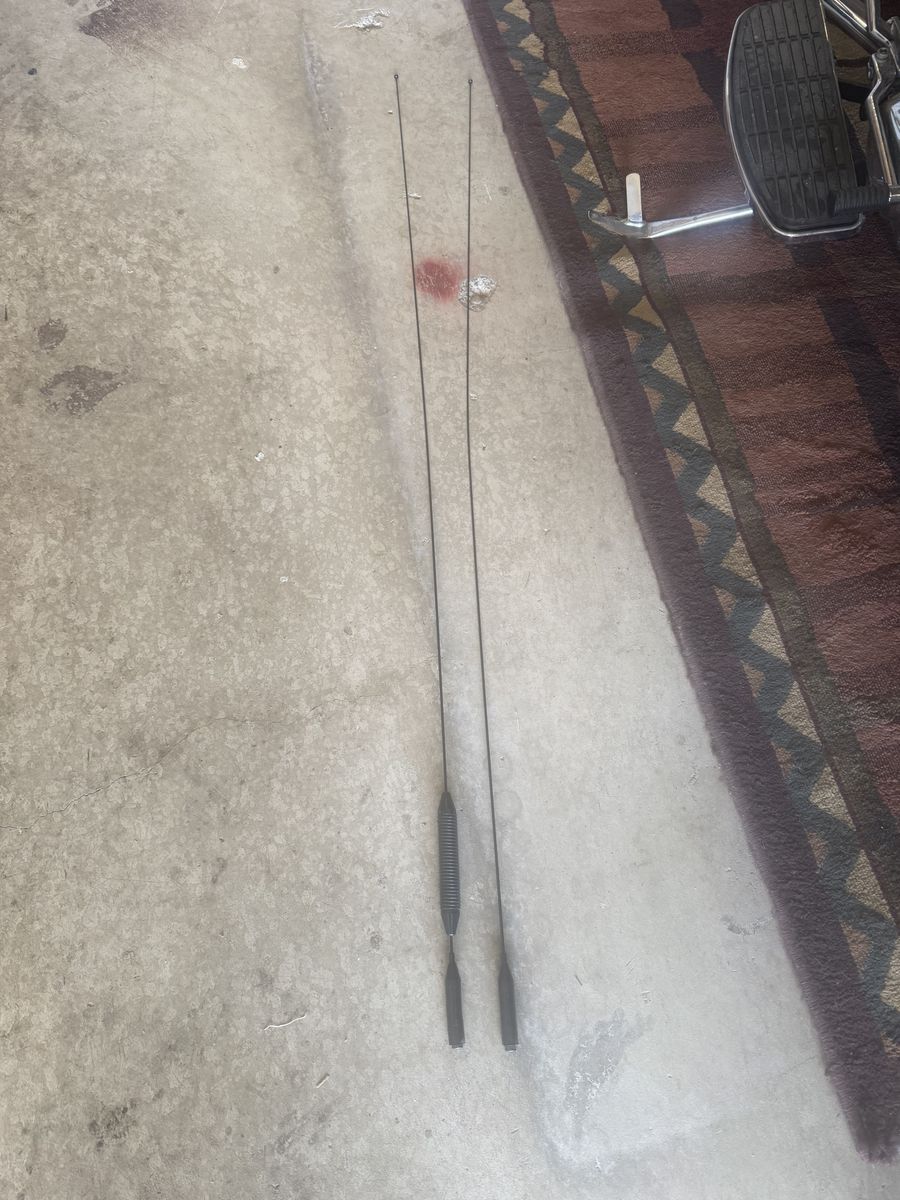Harley long antennas