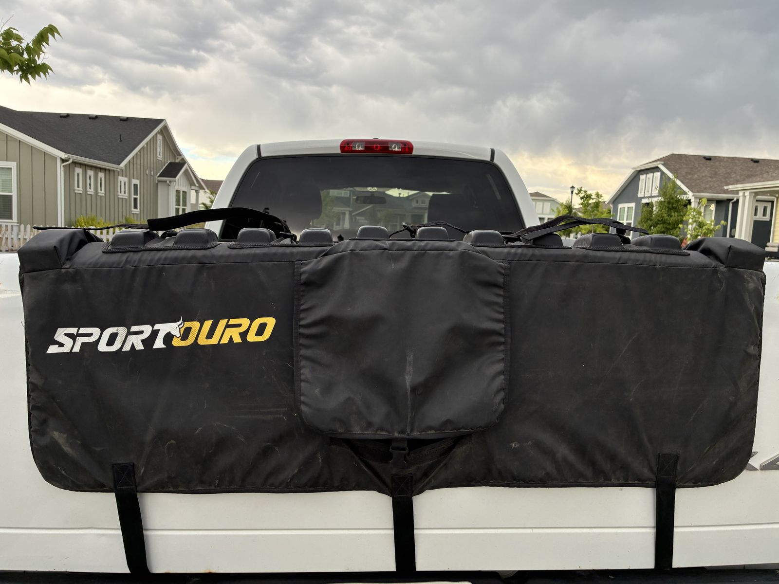 SPORTOURO Tailgate Bike Pads for Truck - 5-Bike Rack