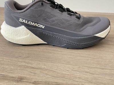 Salomon Pulsar Trail Runner W8
