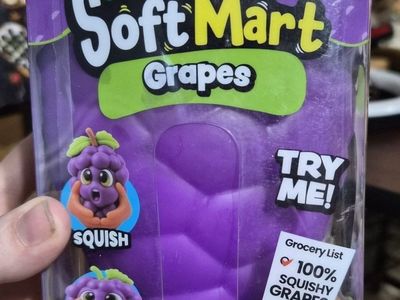 Giant Grape scented Squishy
