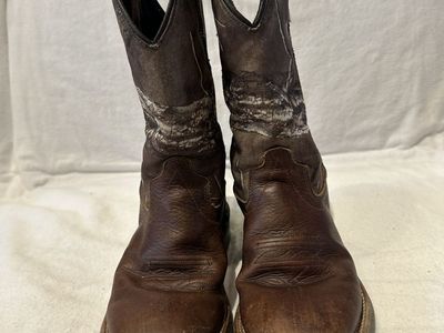 Old West toddler size 11.5 camo/Brown Leather western Boots