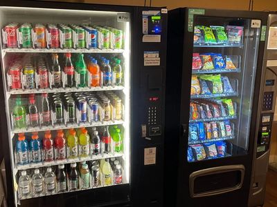 FREE VENDING MACHINE SERVICE