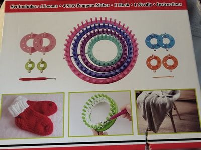 Craft Kit Knitting Loom Set - Multiple Sizes & Accessories Included