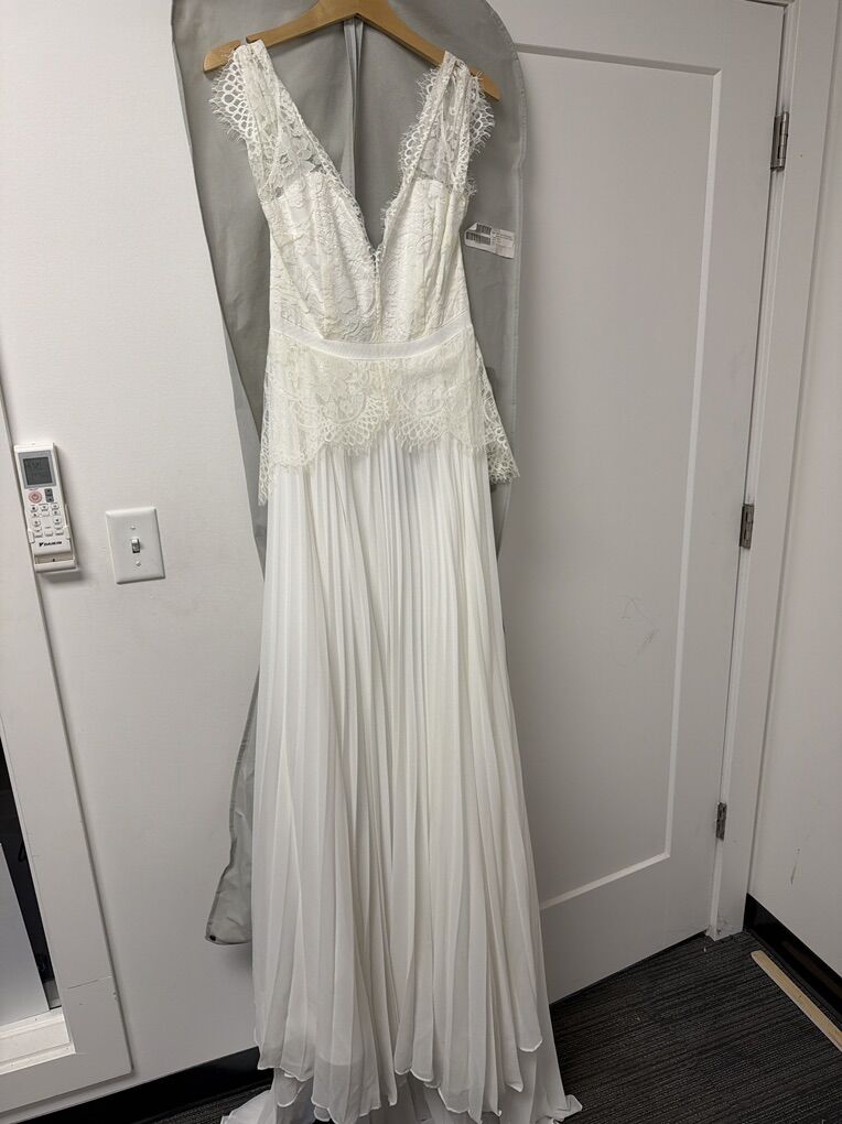 Wedding Dress Size 6