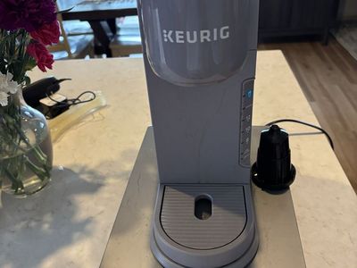 Keurig K-Iced Grey Single Serve Coffee Maker with K-Cup Pod Storage Drawer - Hot & Iced Coffee