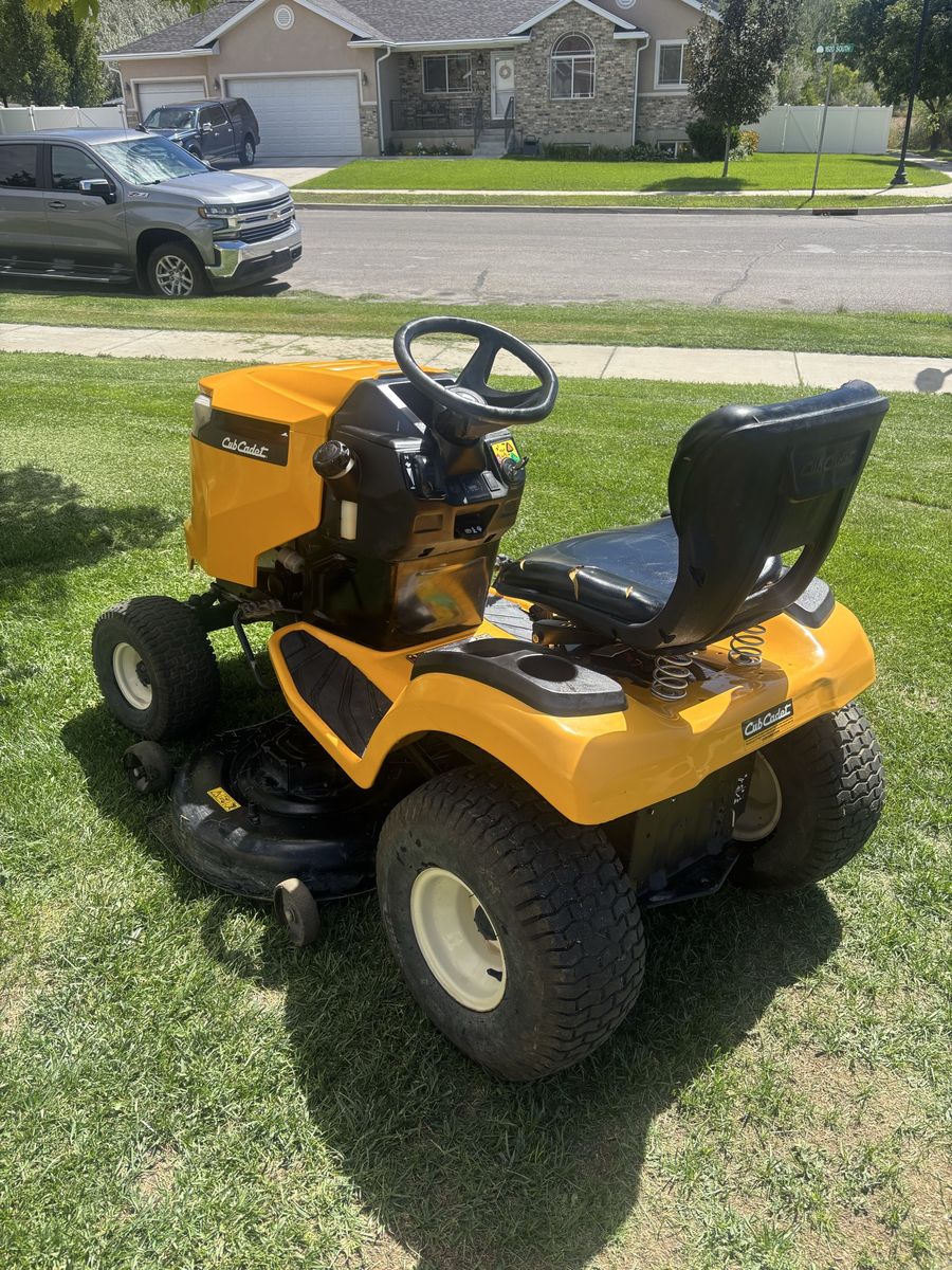 Cub Cadet XT1 LT46