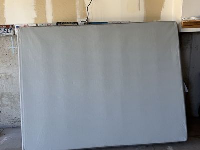 Queen Sized Box spring box and metal platform