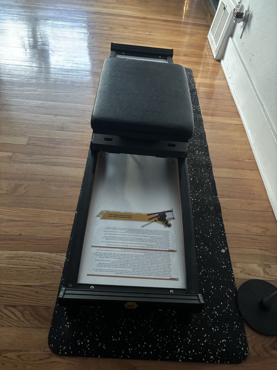 Ski workout machine