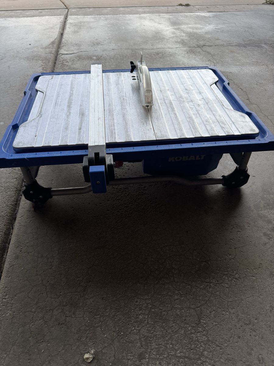 Kobalt Tile Saw