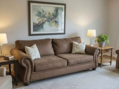 Traditional-style Couch
