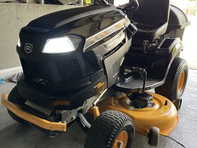 Craftsman T8200 pro Series riding Lawnmower