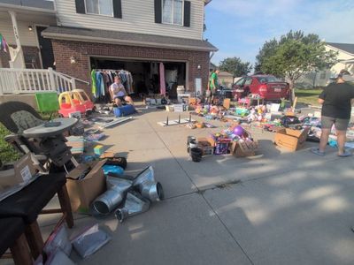 08/09 Multi-Family Garage Sale - Household Goods, Clothing, Toys, and Misc Items 115 Pennsylvania Dr Harrisville