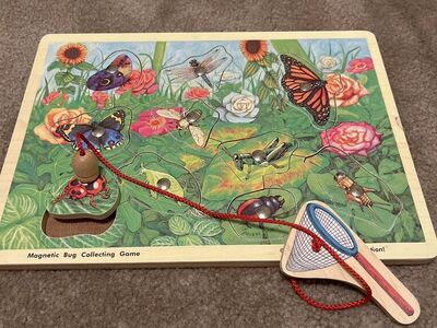 Melissa & Doug Wooden Puzzle W/ Magnet Wands