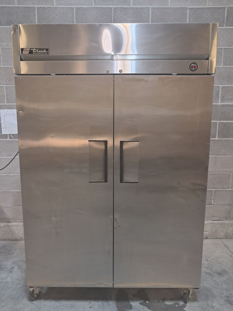 True TM-52 Commercial Refrigerator