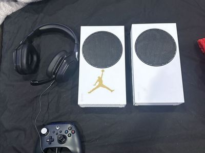 X box series S. 512 GB.