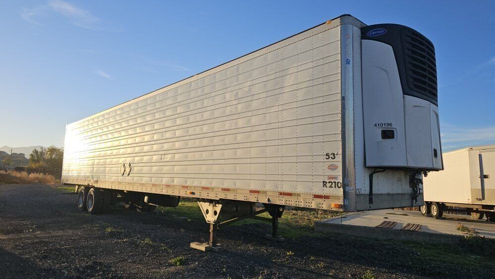 2005 Utility 3000R Reefer Trailer