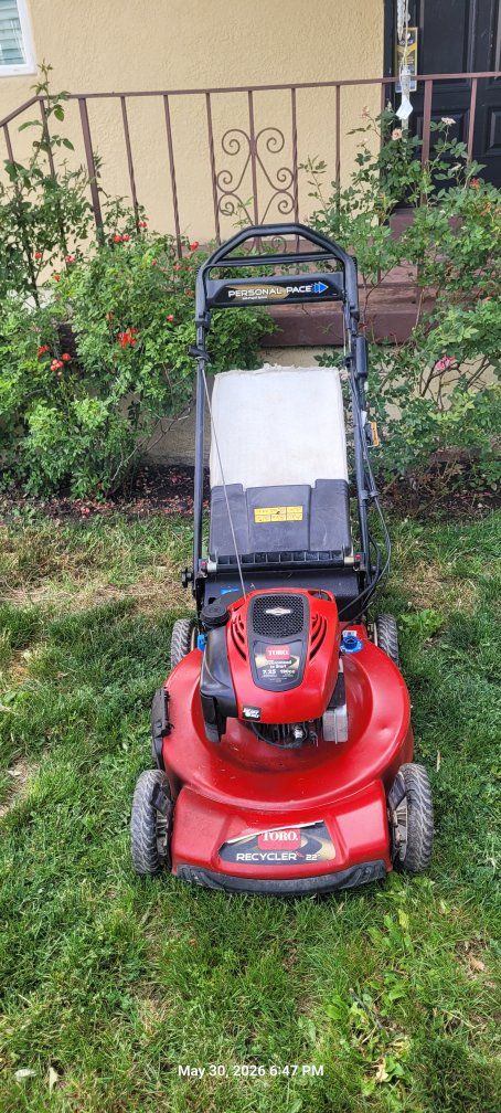 Toro lawn mower self propelled.