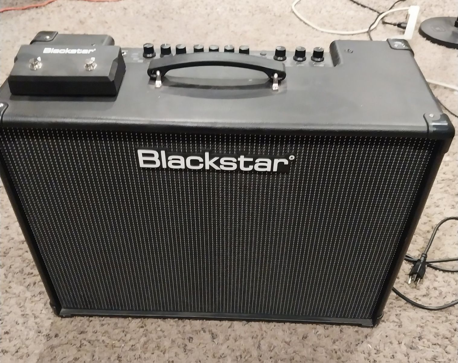 BLACKSTAR GUITAR AMP