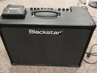 BLACKSTAR GUITAR AMP