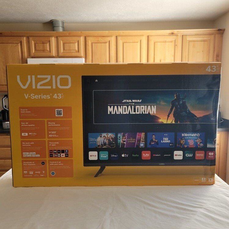 4K TV 43" Vizio V series UHD LED smart TV