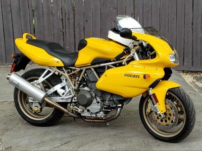 Ducati 900 Super Sport