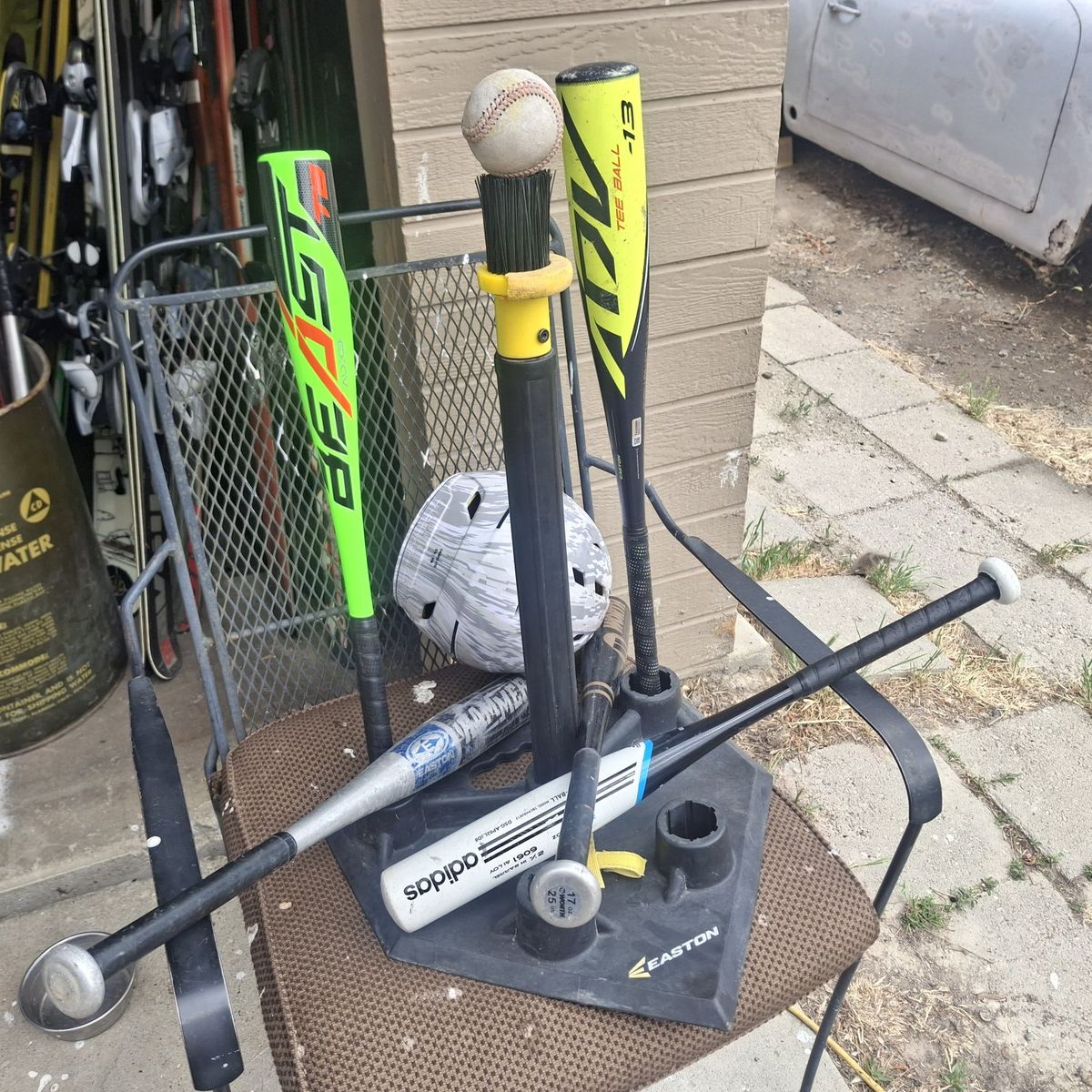 tee ball base ball 5x 25inch bats stand helmet all$50
