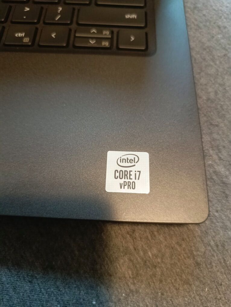 Dell Latitude i7 10gen. 16gb Ram. 238gb SSD.