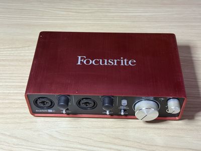 Focusrite Scarlett 2i2 USB Audio interface
