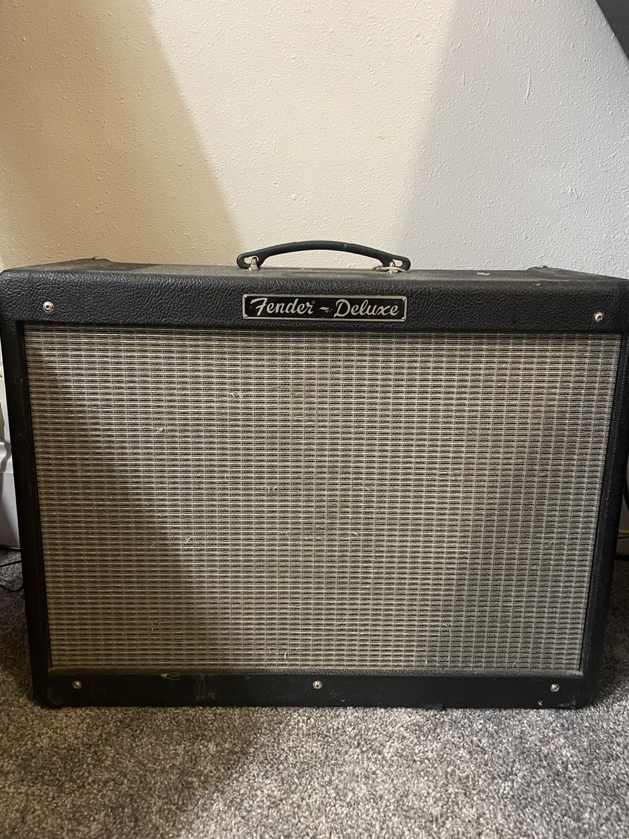 Fender Hot Rod Deluxe Tube Guitar Amp