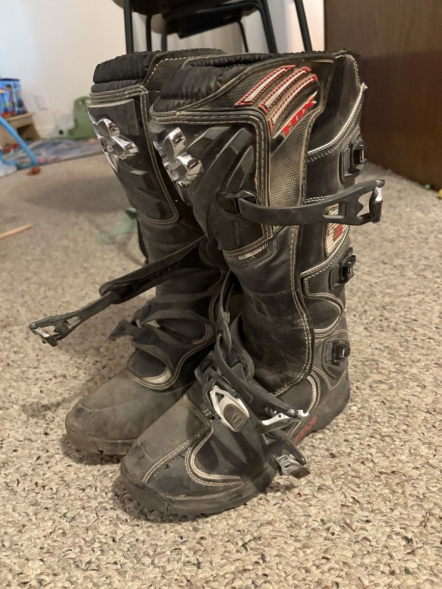 Fox Com 5 boots M11