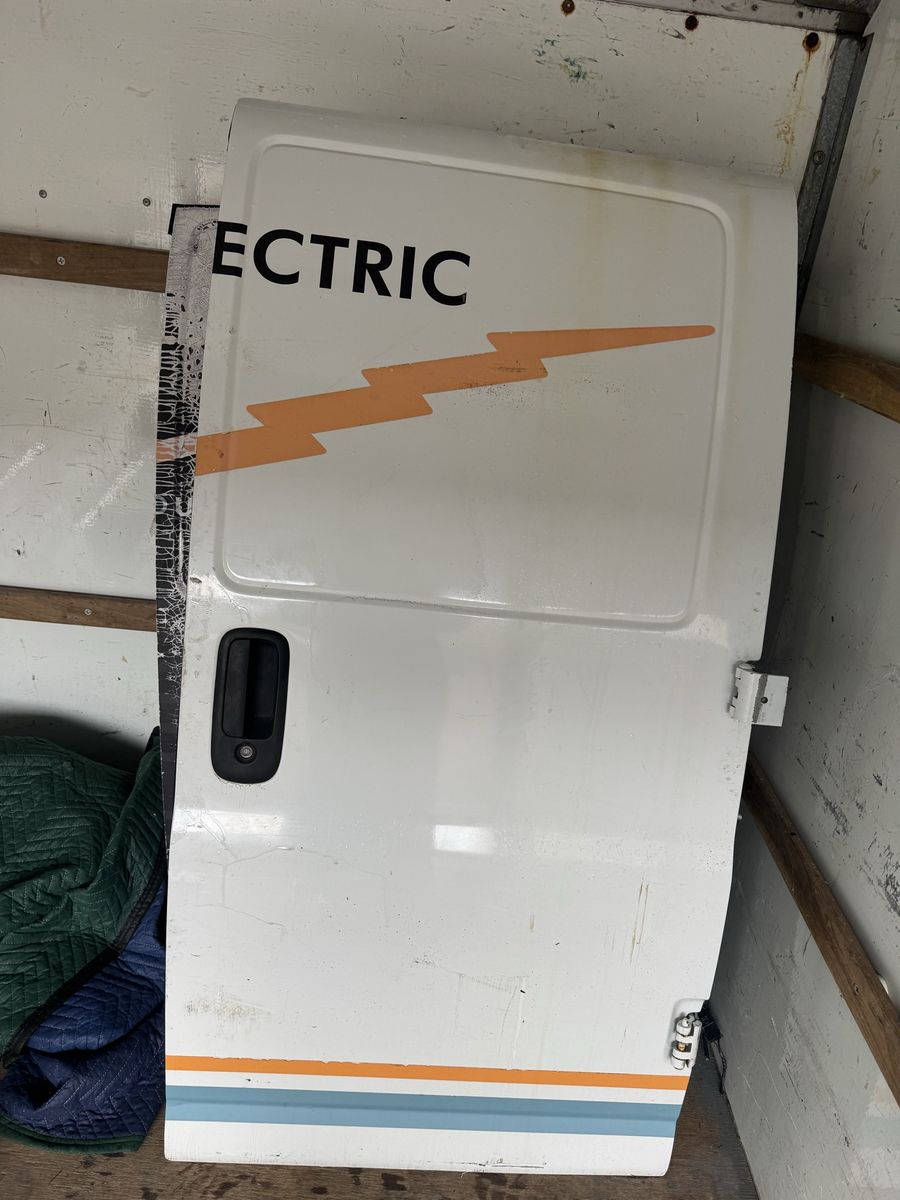 SIDE DOORS CHEVROLET EXPRESS OR GMC SAVANNA 2000-2025