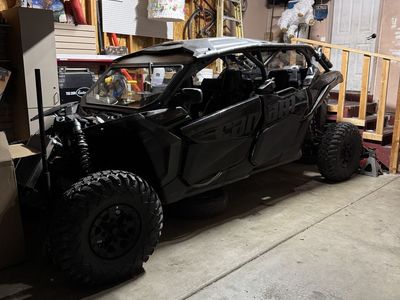 2017 Can Am Maverick X3 Max X Rs