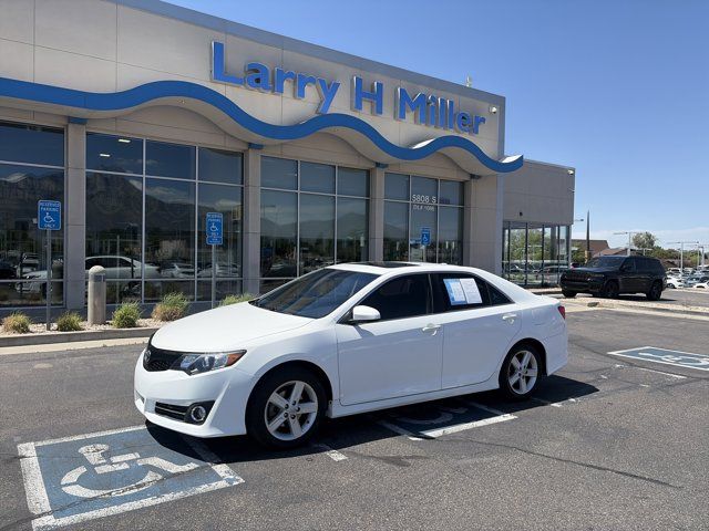 2014 Toyota Camry SE