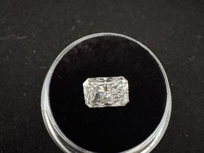 2.00 Carat - D Color - VVS1 Clarity - IGI Certified Radiant Lab-Grown Diamond