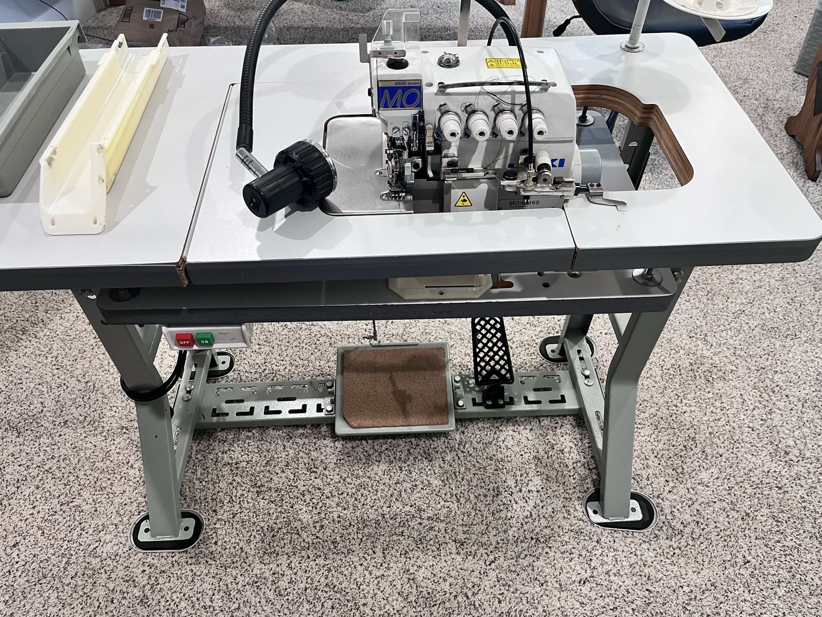 Juki MO-6800S Series Industrial Overlock Sewing Machine, 5 Thread Serger