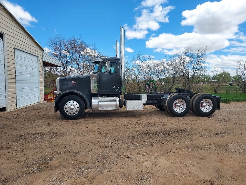 1988 Peterbilt 379 