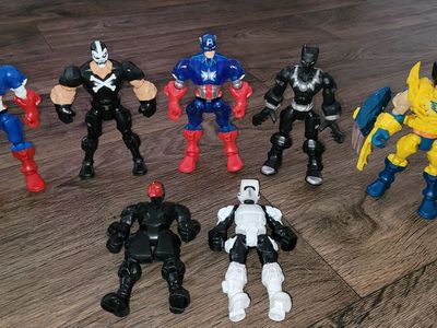 Marvel mix mashers toys