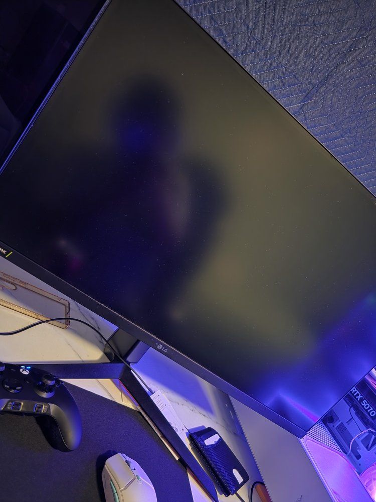 lg monitor