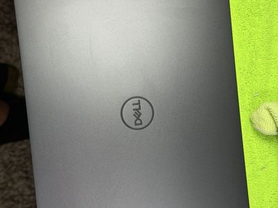 Dell xps 13" ultra 7 , 32gb 512gb like new