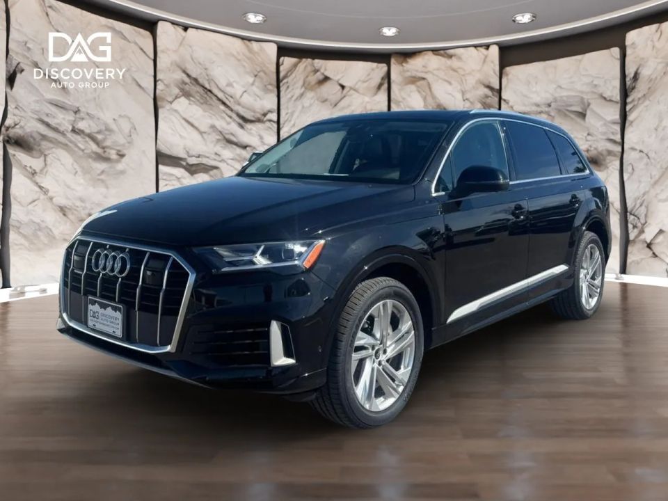 2023 Audi Q7 quattro Premium Plus 55 TFSI