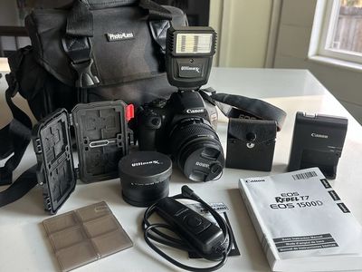 Canon rebel EOS T7 mega bundle