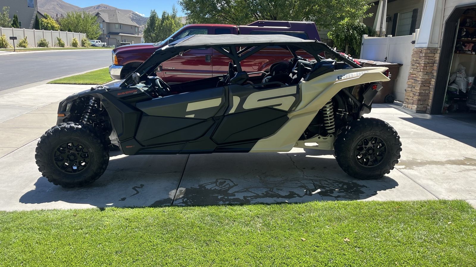 Can-Am Maverick X3 Side-by-Side UTV - Tan/Black