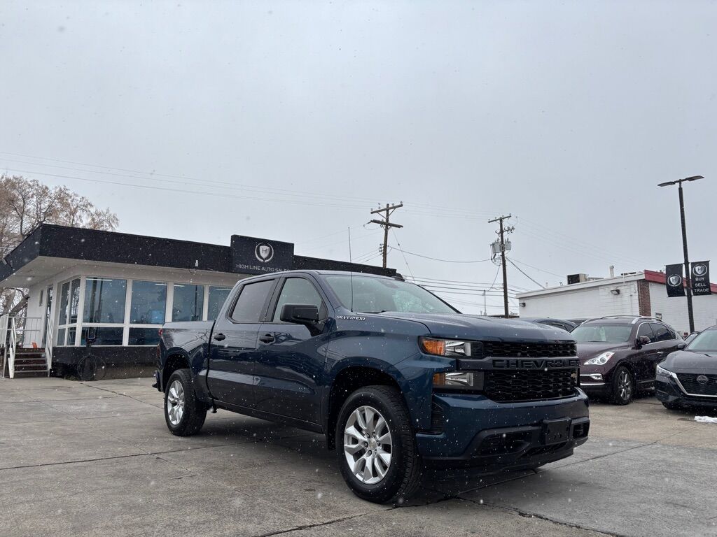 2022 CHEVROLET SILVERADO 1500 Custom
