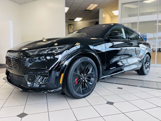 2025 Ford Mustang Mach-E GT