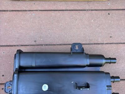 Subaru EVAP Canister