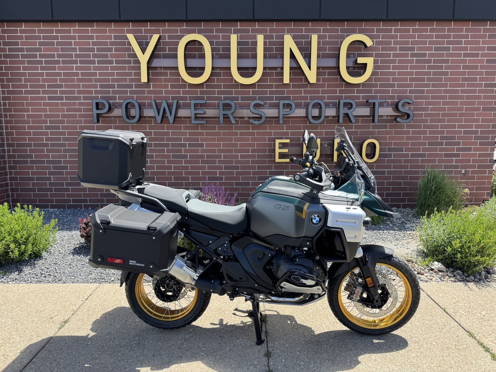 2026 BMW Motorrad R 1300 GS Adventure
