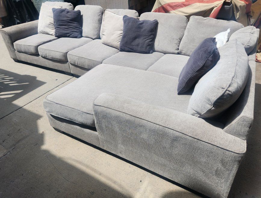 Large sectional sofa with chaise - light gray